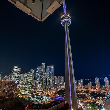 Designer Condo W/ Cn Tower View & Parking Toronto Luaran gambar